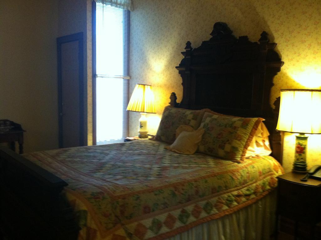 Corners - A Vicksburg