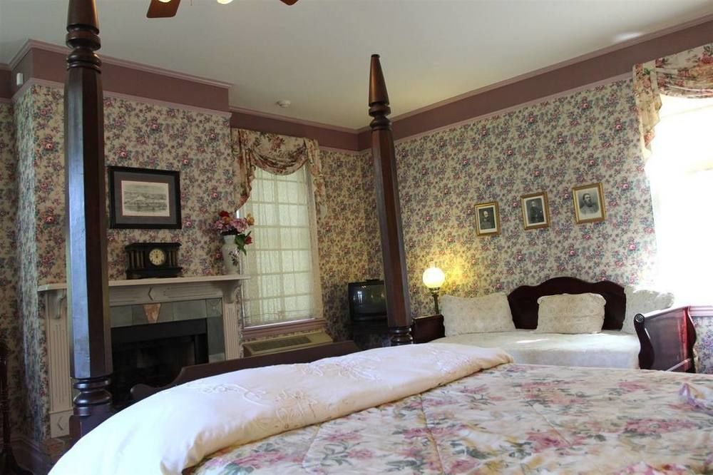 Bed & Breakfast Corners - A 4*